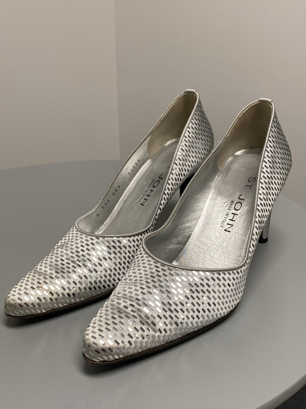 St. John Silver Metallic Woven Pointed-Toe Heels